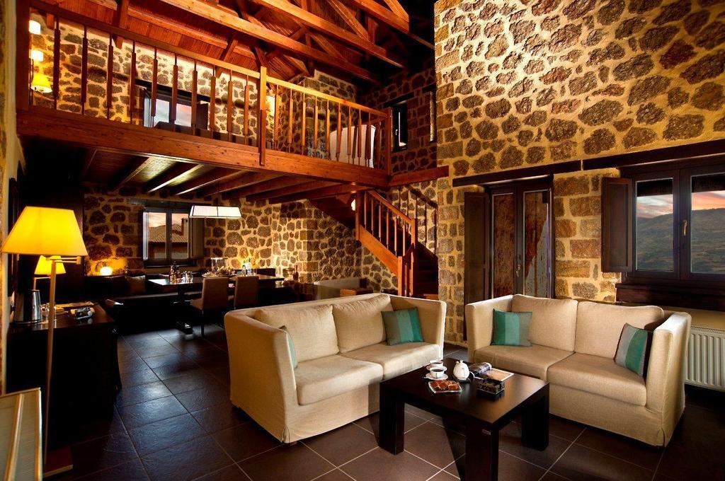 Pliadon Gi Mountain Resort & Spa Kato Sinikia Trikalon 部屋 写真
