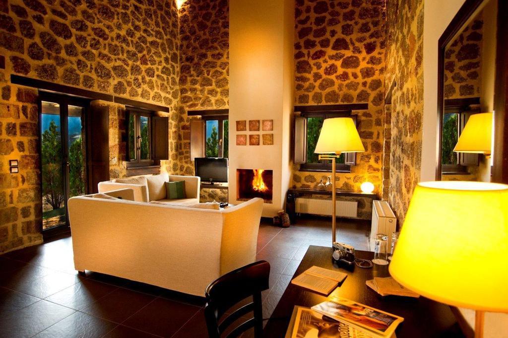 Pliadon Gi Mountain Resort & Spa Kato Sinikia Trikalon 部屋 写真